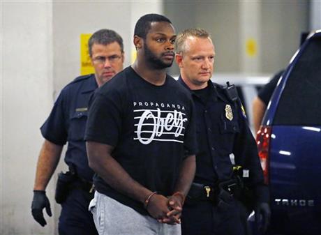 Here We Go Again:  Jonathan Dwyer of the Arizona Cardinals Arrested for Domestic Abuse
